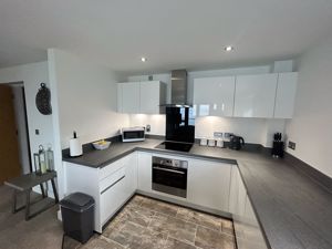 Photo 9- click for photo gallery